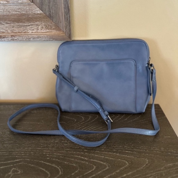 Universal Thread Handbags - Universal Threads Dusty Blue Crossbody Bag